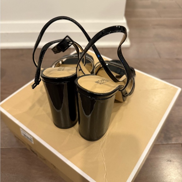 Michael Kors Glossy Black Heels - Picture 6 of 6